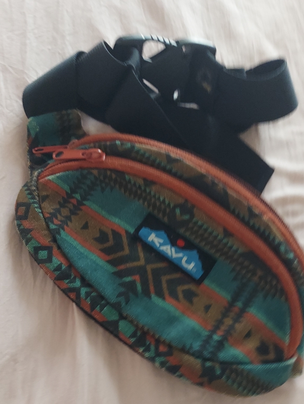Kavu Teal Multi-Pattern Crossbody Fannypack